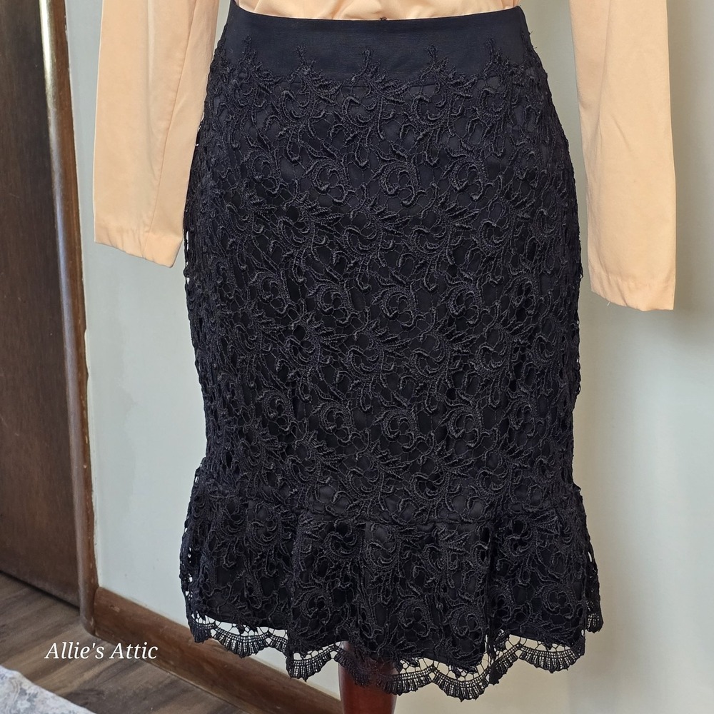 White House Black Market Skirt Womens Sz 6 Lace Pencil Party Holiday NWT $148